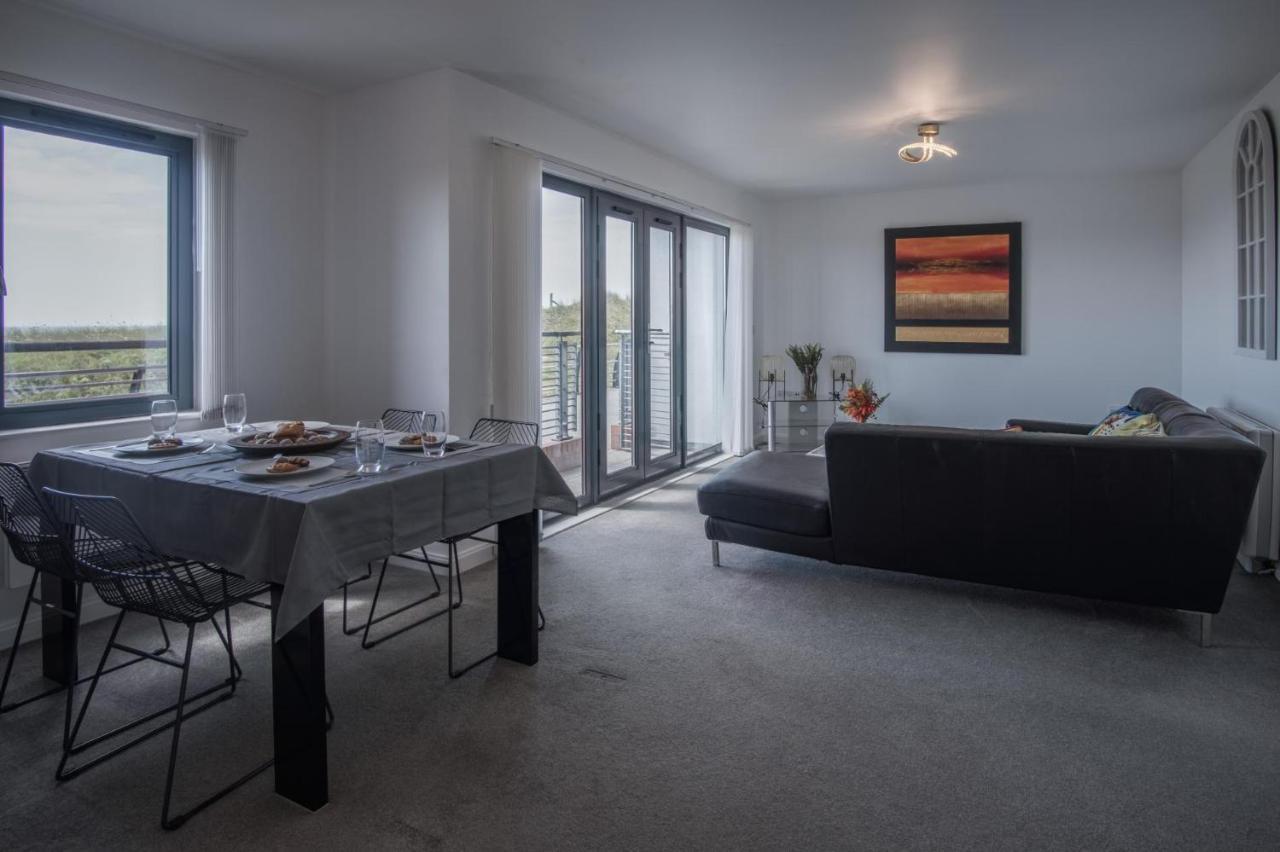 Maritime Quarter - 2 Bedroom Apartment - Sa1 Beach Front Fishermans Way Swansea Eksteriør billede